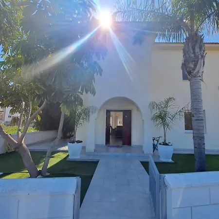 Sandy Coast بيت للعطل *